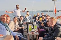 Sopot Yacht Cruise Around the Bay with Welcome Drink