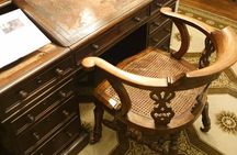 Charles Dickens Old London - A Private Tour