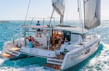 Santorini Luxury Private Cruise with Hotel & Cruise Port Pickup
