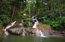 Kanching Waterfalls Tour with Batu Caves and Ramayana Cave (SIC)