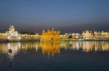 Golden Temple Night Ceremony and Light Visit Tour with Pick-Drop
