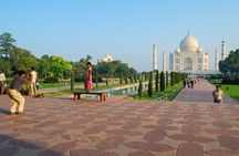 Private Taj Mahal & Agra Fort Guided Tour from Delhi