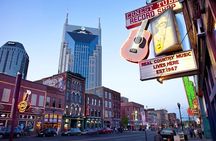 Nashville Private Tour with Local Singer-Songwriter