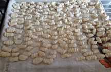 Italian cooking class and lunch near the Pompeii excavations
