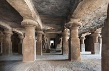 Mumbai Private Tour to Elephanta Caves with Entrance Ticket