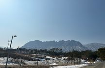 Seoraksan mt, Sokcho City, East DMZ Guided Tour