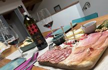 San Gimignano: Vineyard and Cellar Tour with Wine Tasting