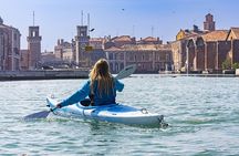Venice Beginner's Kayak Tour: train & visit the Medieval Arsenal