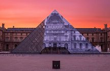 Louvre Museum Guided Tour with Artist