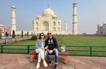 Private Tour of Taj Mahal & Agra Fort with a Professional Guide