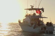 Sunset Cruise along Waikiki Coastline