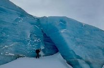 Premium Albino Eye Glacier Trekking For Small Groups