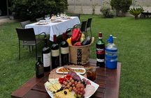 Traditional lunch with pairing, private cooking class and show