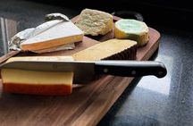 Traditional lunch with pairing, private cooking class and show