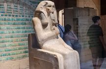 Private Tour to the Pyramids and the Egyptian Museum
