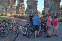 Guided tour Appia antica by ebike with Italian Aperitif