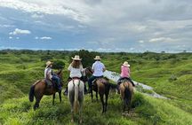 1 Day Horseback Riding at a Real Ranch from Medellin