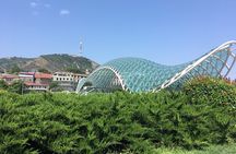 Old Tbilisi Private Walking Tour with Wine Tasting and Cable Car