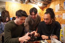 Tokyo : Local Bar and Ramen hopping Tour in Ikebukuro