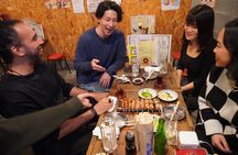 Tokyo : Local Bar and Ramen hopping Tour in Ikebukuro