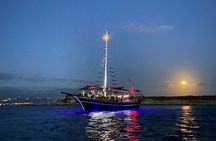 Queen Bee Sunset Cruise with Swim Stops and Dinner 