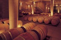 Toronto: Niagara-on-the-Lake, Wine Tasting & Chocolate Day Tour
