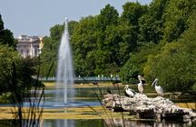 Inside Buckingham Palace State Rooms & Royal London Walking Tour