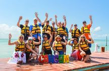 Jungle Tour In Cancun, drive a speedboat through the lagoon with your companion