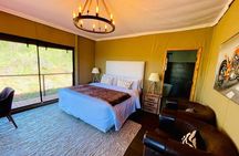 Romantic Mara Getaway with Jacuzzi