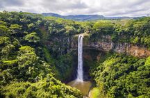 Mauritius South West Tour: Full-Day Private Adventure