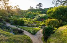 Hobbiton Movie Set and Hamilton Gardens Small Group-from Auckland