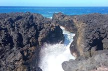 Private Full Tour of Reunion Island with Driver Guide