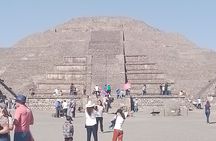 Teotihuacan Pyramids Tour with Pickup from your hotel in CDMX