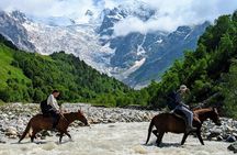 8-Day Trekking Group Tour in Svaneti