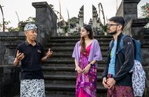 Bali Instagram: Gate of Heaven Temple with Tour Guide & Breakfast