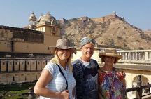 Private Full Day Tour of Jaipur with Guide 