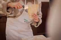Pasta Cooking Class in Rome - Fettuccine Class in Piazza Navona