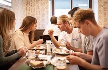 Prague Snack & Stroll: Private Food Tour with Your Local Buddy