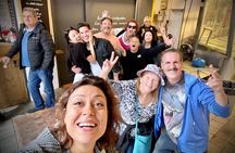 Food Tasting Tour with Central Market Visit In Athens
