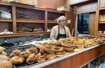 Street Food & Wine Pairing Kadikoy Evening Tour