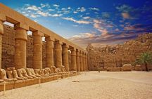 Valley of Kings with Professional Guide Small-Group from Hurghada