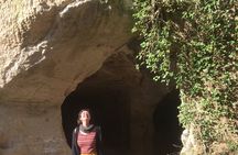 Sorano: its wonders, The Vie Cave and wine cellars