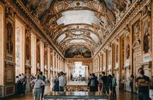 Mona Lisa and Treasures: Louvre Museum Experience 6-people Max