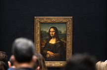 Mona Lisa and Treasures: Louvre Museum Experience 6-people Max 