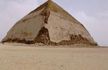 Private Tour Giza Pyramids, Memphis, Sakkara Pyramids With Lunch