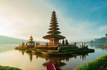 North Bali Scenic Tour: Ulun Danu Temple & Lunch Included