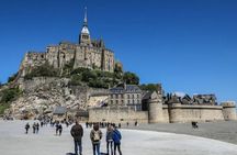 Mont-St-Michel: Shared Tour (10 max) "Abbey Ticket Included"