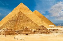 Guided day tour to Giza pyramids 