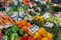 Private Pike Place Market Tour and Cooking Class with a Local