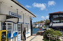 Bosphorus Cruise on Luxury Yacht with Guide & Asian Side Stop